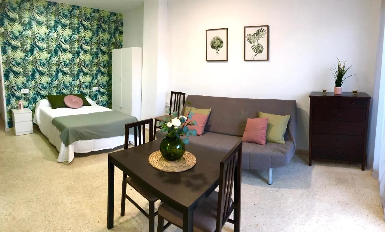 Apartamento Con Piscina En Ciudad Jardin Malaga 0*,  Spain