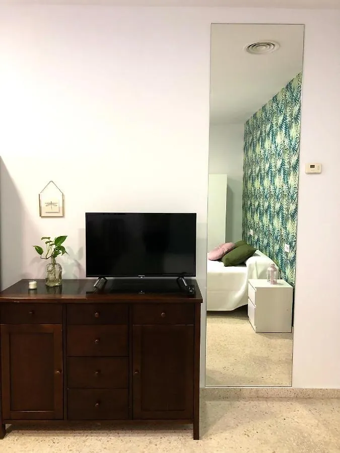 Apartamento Con Piscina En Ciudad Jardin Malaga 0*,  Spain